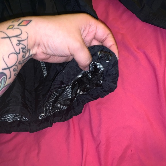 The North Face Black Waterproof Rain Jacket - Picture 6 of 8